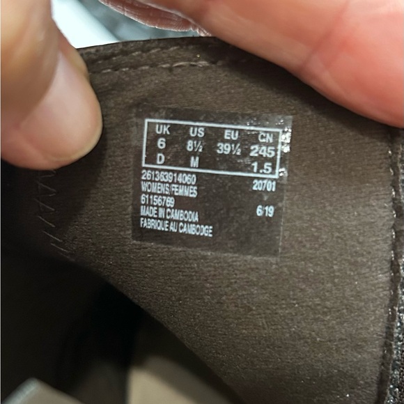 Clarks Ultimate Comfort Collection Brown Leather Ankle Boots - 8.5M - Picture 7 of 16